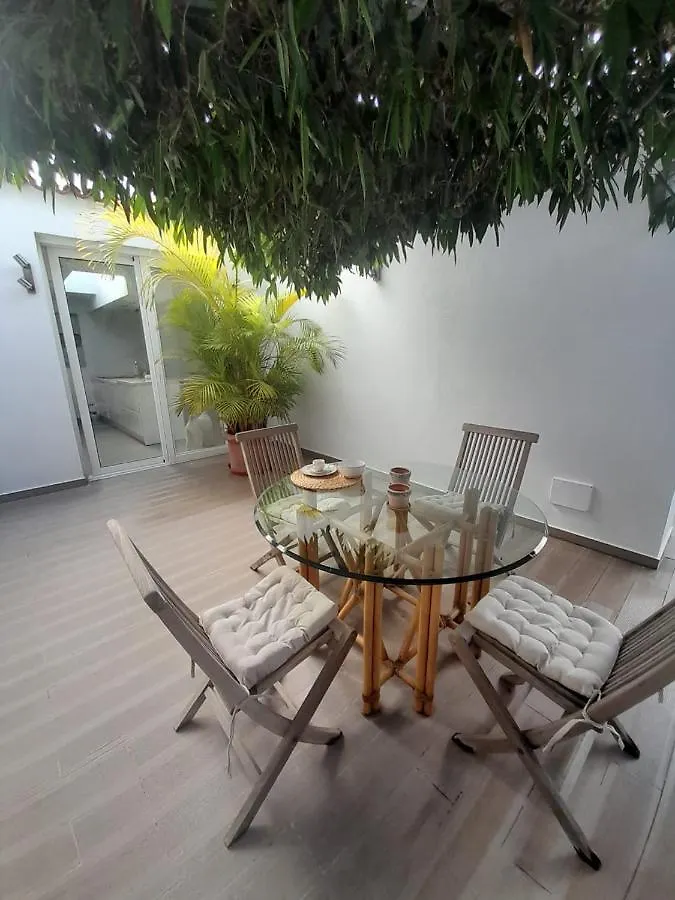 Nosotros Luxury Villa Los Cristianos  0*, Los Cristianos (Tenerife)